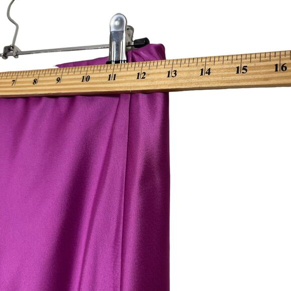 Welcome to my closet! - Picture 9 of 10